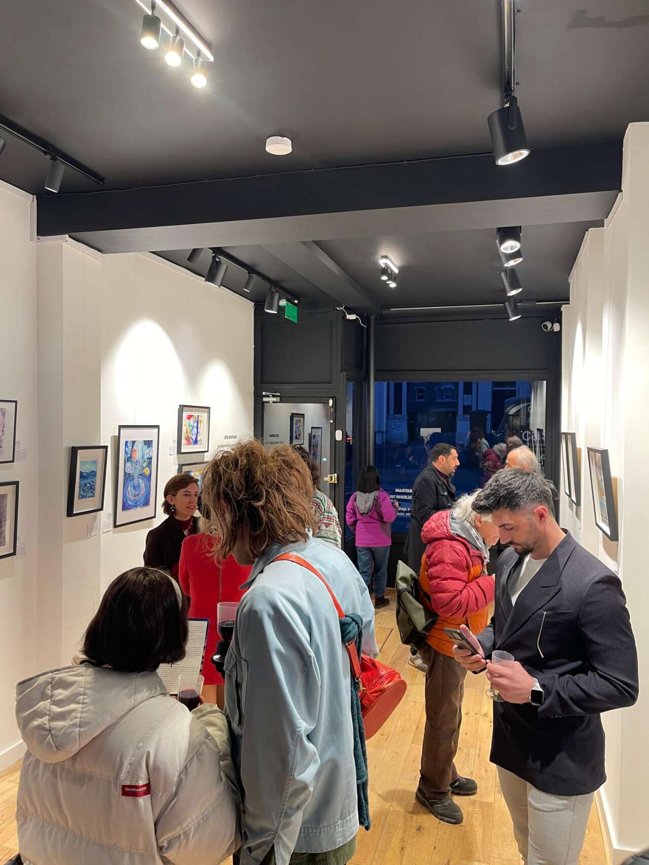 Muğla’da Yaşayan Ressam Ayşe Bayram, Londra’da Kişisel Sergi Açıyor 3